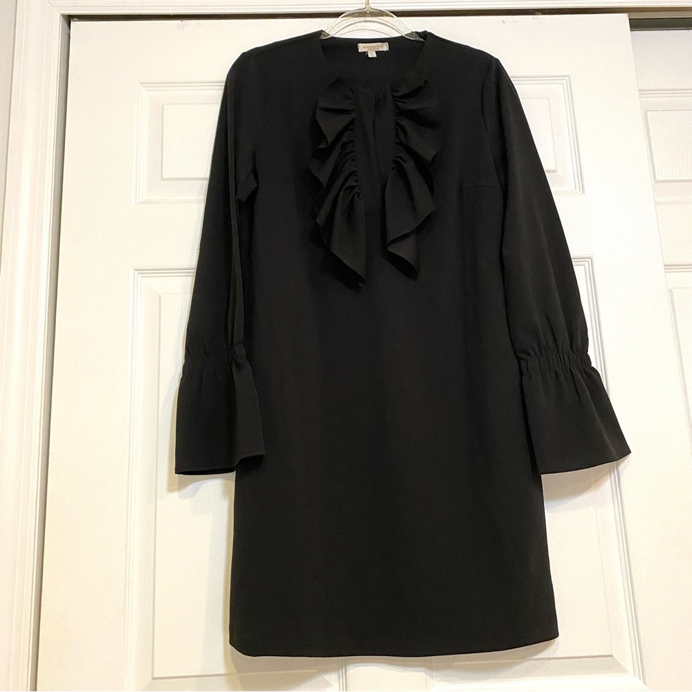 Women’s Marisa & Marie black smock bell sleeve ruffle dress size L